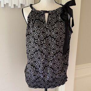 White House Black Market 100% Silk Sleeveless Black Grey Blouse Bow Shoulder
